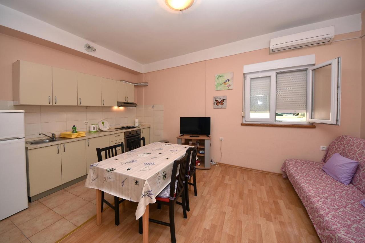 Apartment Meri- Near The Zadar Main Bus Station Exteriör bild